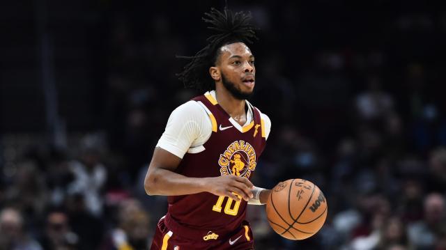 1643292752898013318.jpg garland-iso-dribble-e1639942591216.jpg